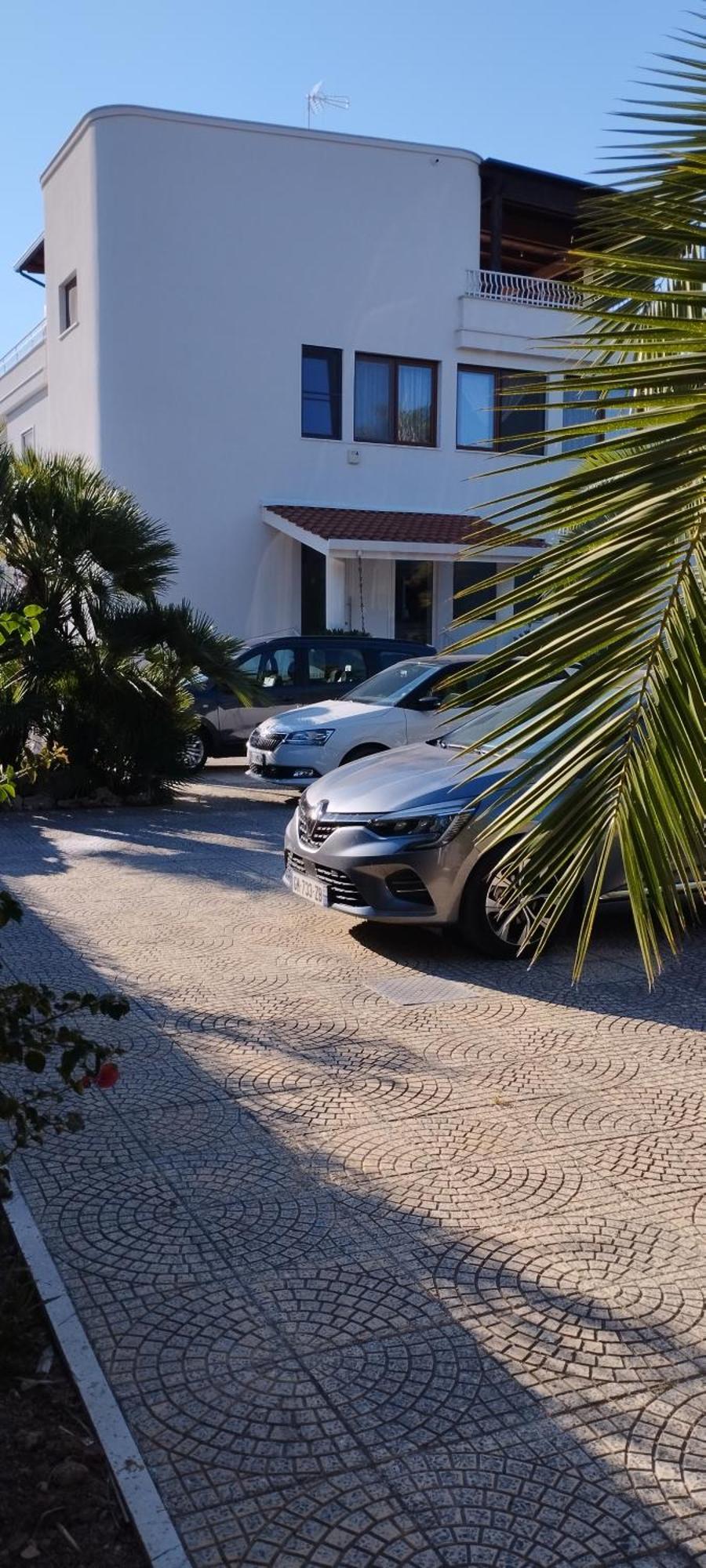 Villa Erry Trani Exterior photo